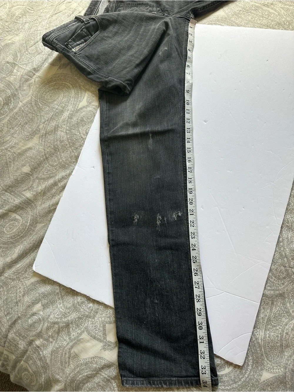 DIESEL Men’s Gray/Black Heeven Button Fly Distressed Denim Jeans- Size 33x34